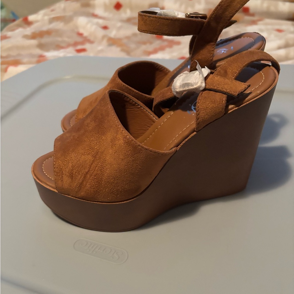 NWOT Brown Wedge Sandals